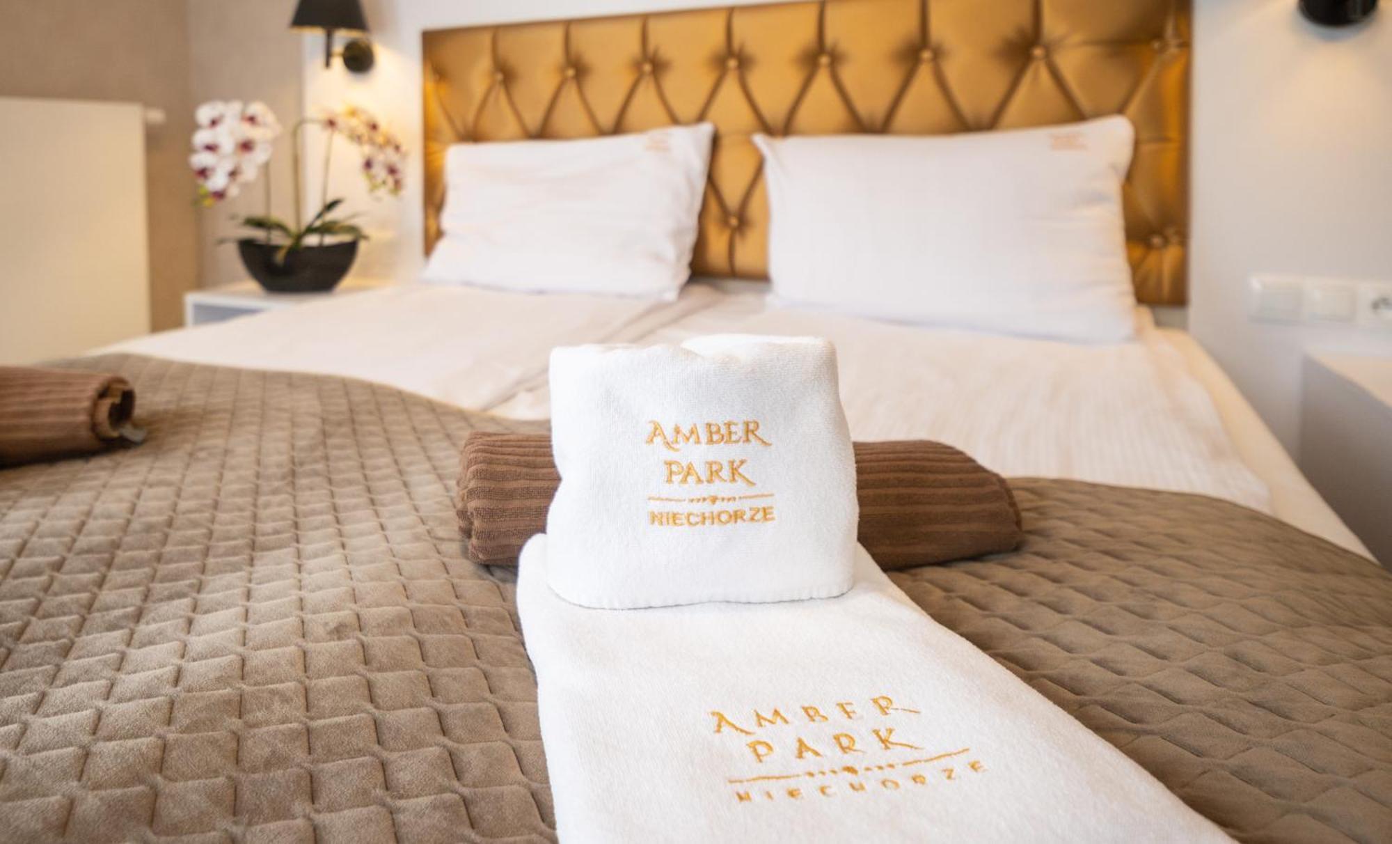 Promocje Amber Park Spa นีคอร์เซ ภายนอก รูปภาพ